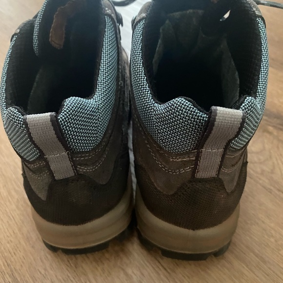 LL Bean Women’s Gore-Tex Boots Vibram Suede Hiking Made in Italy 6 1/2 gray - Picture 4 of 7